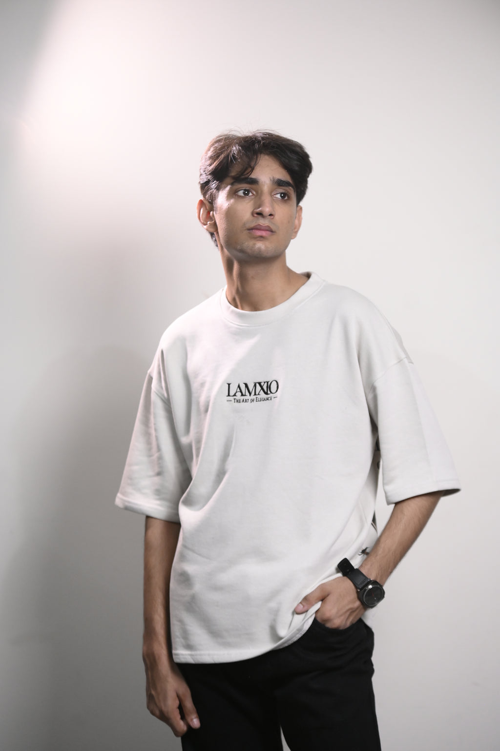 Baki White Oversize DropShoulder Tshirt